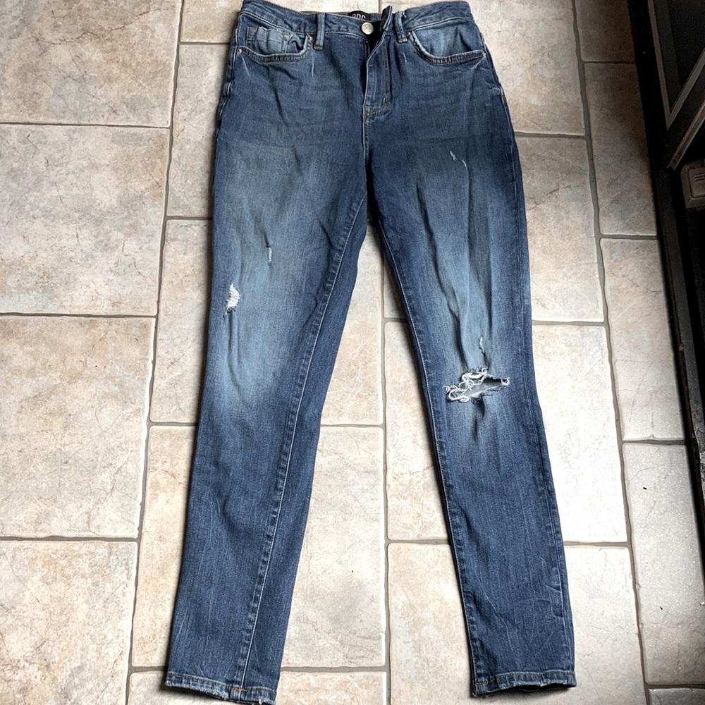 BDG twig high rise distressed jeans